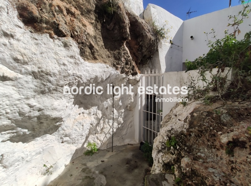 Similar properties Singular townhouse in the old centre of Frigiliana