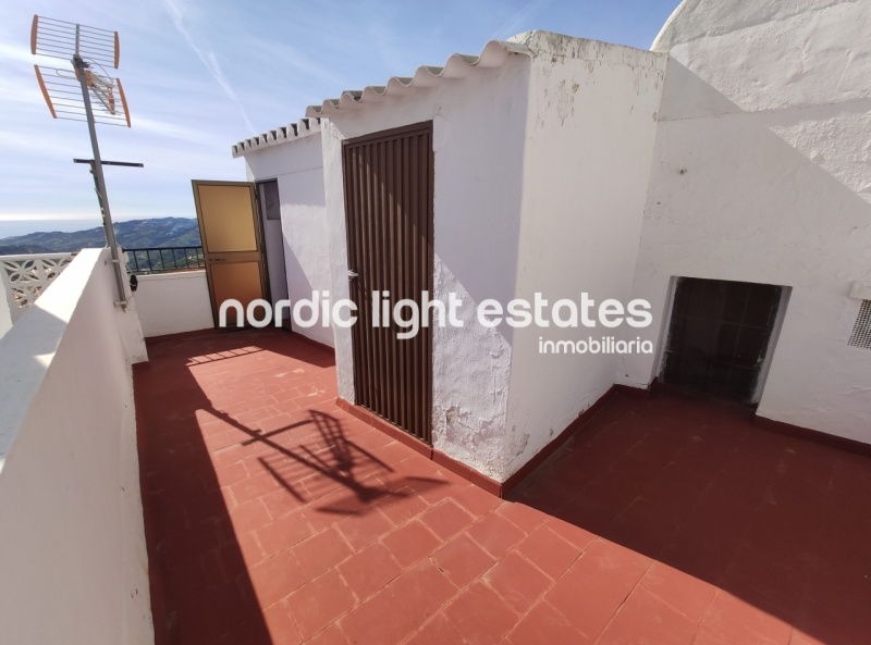 Similar properties Singular townhouse in the old centre of Frigiliana