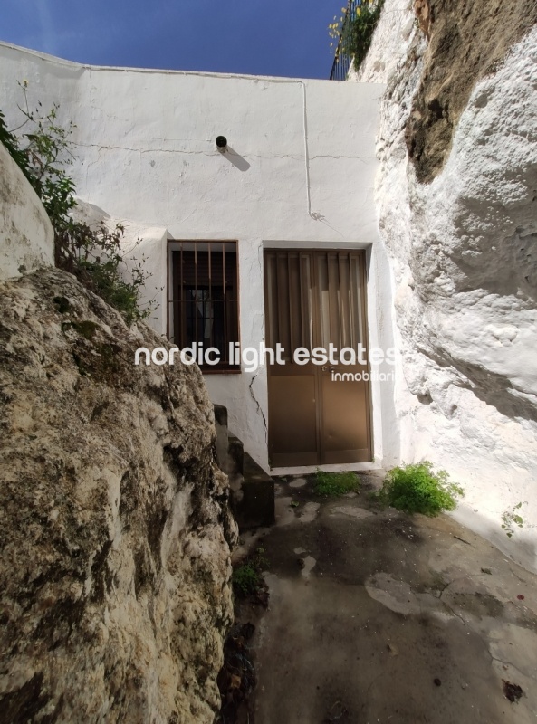 Similar properties Singular townhouse in the old centre of Frigiliana