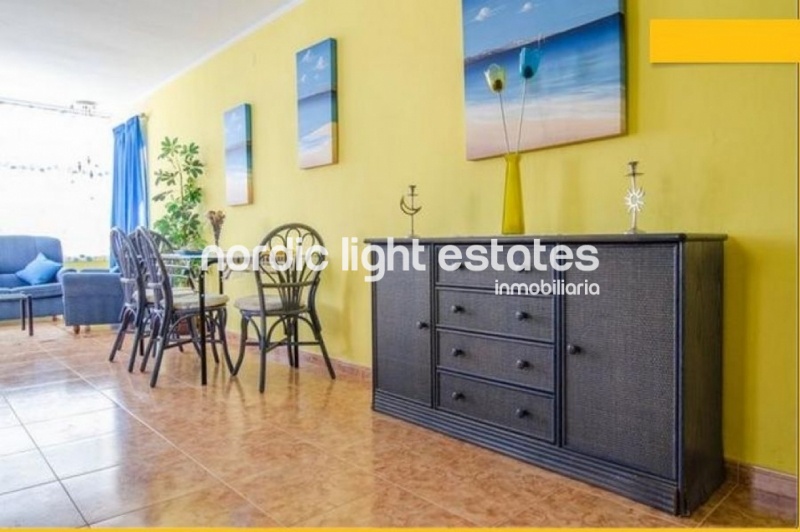 Apartamento en planta baja con gran terraza privada