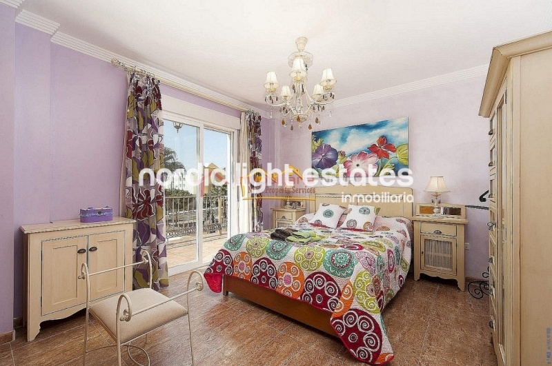 Similar properties Villa with pool in Nerja
