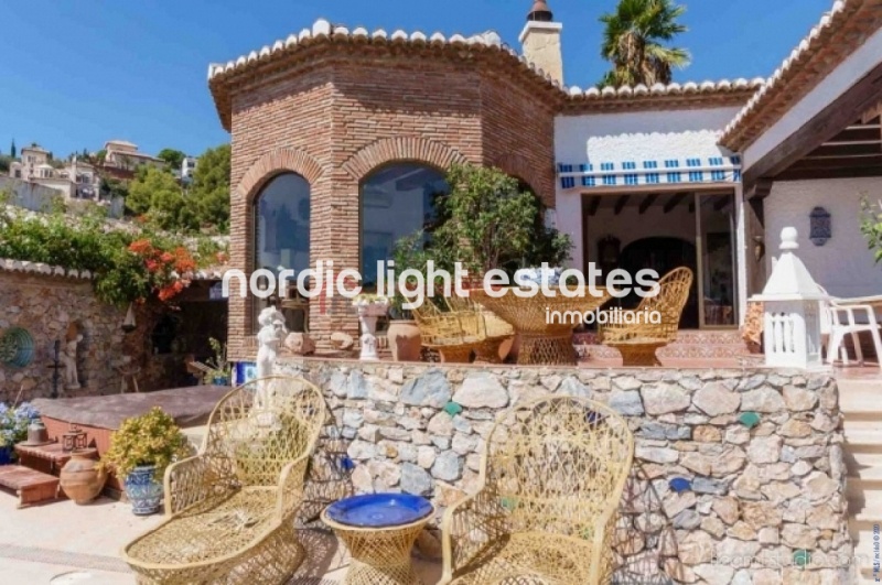 Similar properties Luxury villa with breathtaking views