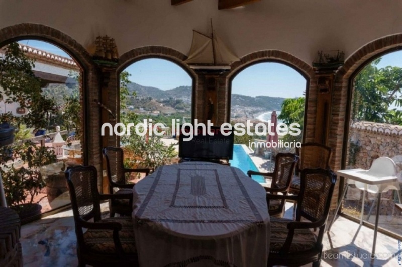 Similar properties Luxury villa with breathtaking views